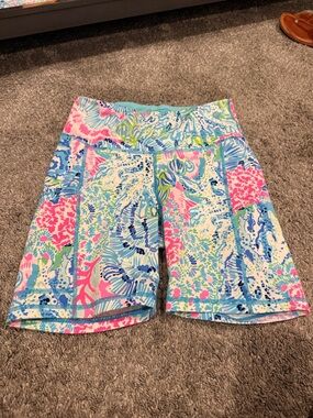 Never Worn  Multicolor Patterned Active Shorts - Pink & Blue